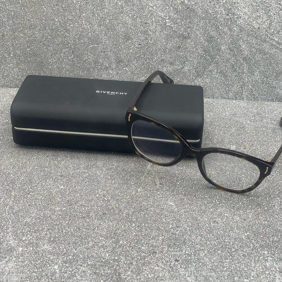 Givenchy Optic Eyeglasses - Picture 4 of 5
